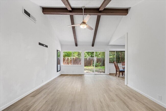 7505 Shadywood Dr in Austin, TX - Building Photo - Building Photo