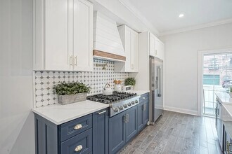 615 S Delhi St in Philadelphia, PA - Building Photo - Building Photo