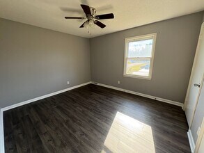 840 Lynnwood Way in Bowling Green, KY - Building Photo - Building Photo