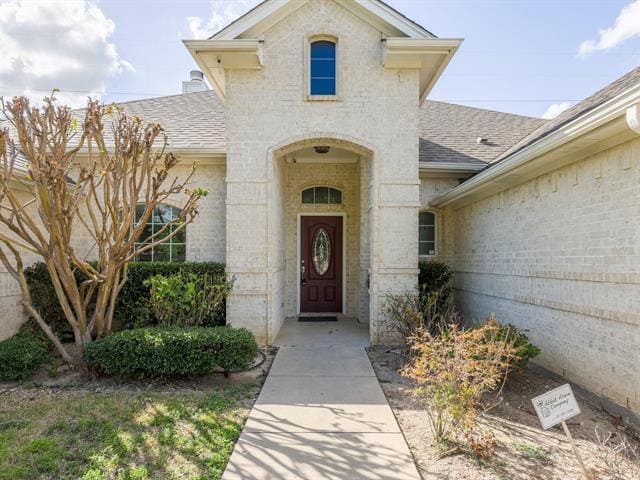 property at 8464 Arroyo Ln