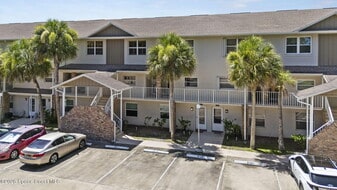 1600 Woodland Dr in Rockledge, FL - Building Photo