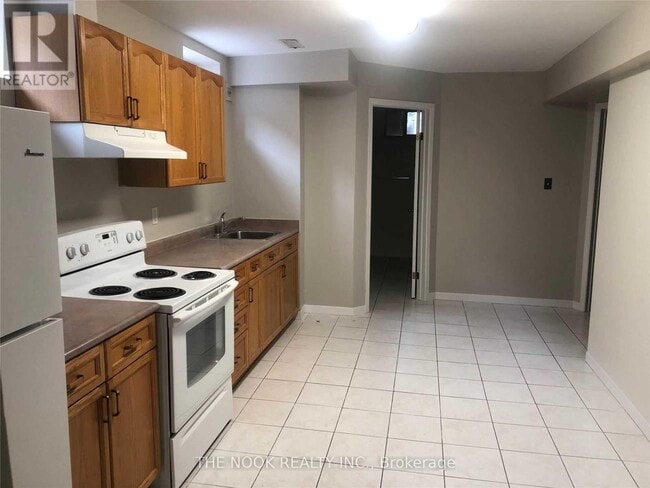 580 Montcalm Ave in Oshawa, ON - Building Photo - Building Photo