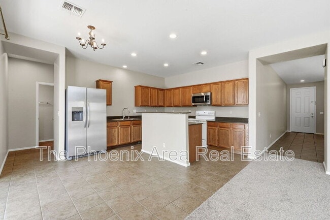 property at 785 E Desert Moon Trail