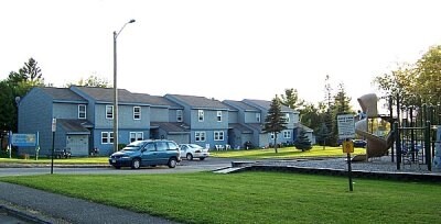 Mill Park Apartments in Caribou, ME - Foto de edificio