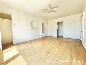 1912 Cimarron St, Unit A in Los Angeles, CA - Foto de edificio - Building Photo