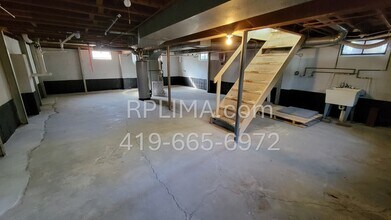 2464 W Spring St in Lima, OH - Building Photo - Building Photo