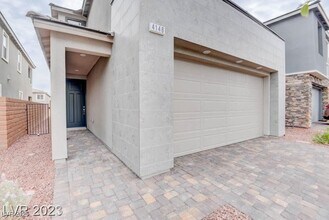 4148 Elegant Chateau St in Las Vegas, NV - Building Photo - Building Photo