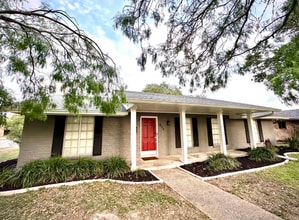902 Pyramid Dr in Corpus Christi, TX - Building Photo - Building Photo