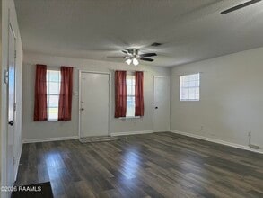 205 Brookwood Cir in Lafayette, LA - Building Photo - Building Photo