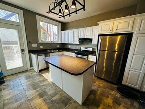 3611 Purdue St, Unit 1 in Pittsburgh, PA - Building Photo - Building Photo