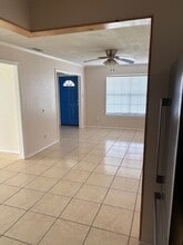 619 W Iris Ave in McAllen, TX - Building Photo - Building Photo