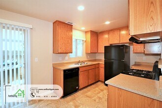 2750 Shasta View Dr in Redding, CA - Building Photo - Building Photo
