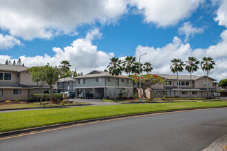 Mililani Point in Mililani, HI - Foto de edificio - Building Photo