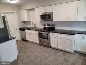 22 Mimosa Ct in Quakertown, PA - Building Photo - Building Photo