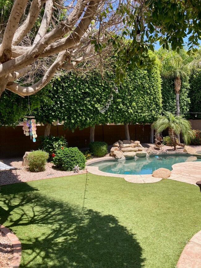 5920 W Leiber Pl in Glendale, AZ - Building Photo - Building Photo