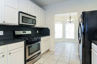 12131 English Brook Cir in Humble, TX - Building Photo - Building Photo