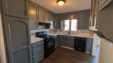 2104 11th Pl NW in Birmingham, AL - Building Photo - Building Photo