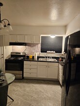 4011 Happy Canyon Dr in Dallas, TX - Building Photo - Building Photo