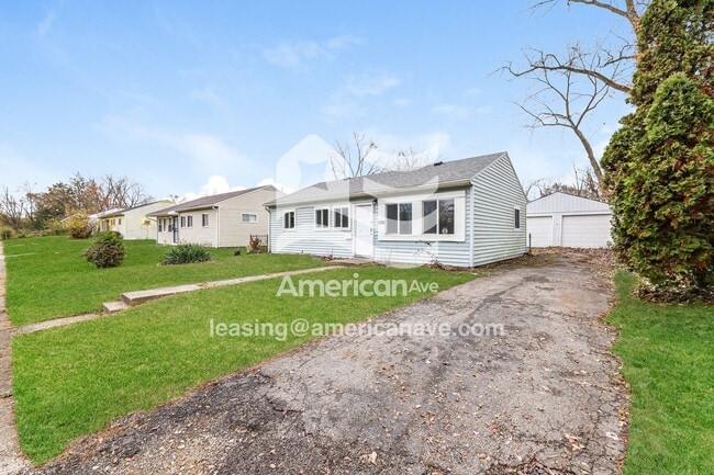 1385 Guenther Rd in Dayton, OH - Foto de edificio - Building Photo