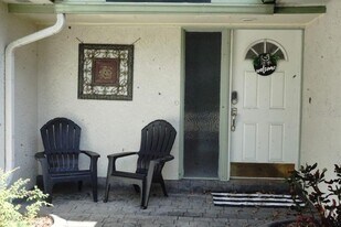 3139 Carlos Dr in Dunedin, FL - Building Photo