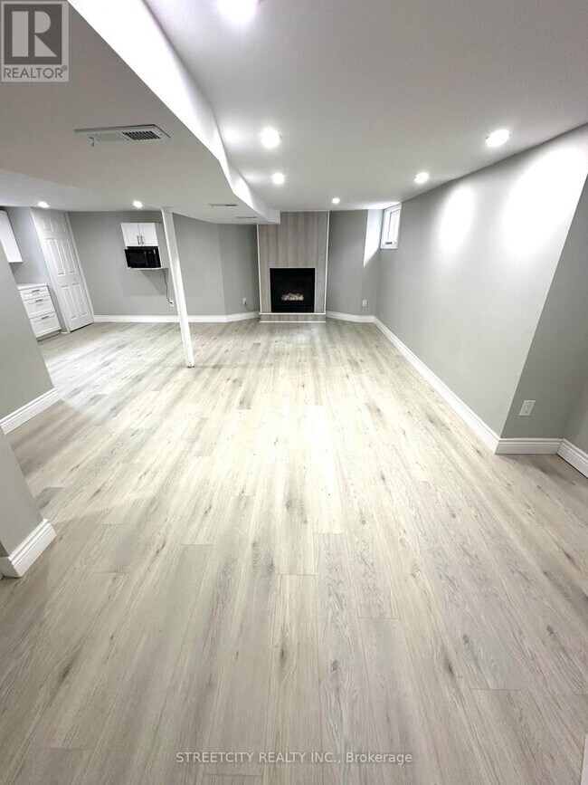 437 Charlotte St in London, ON - Building Photo - Building Photo