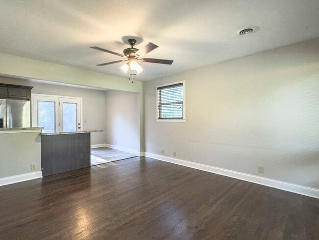 1884 Pardue Dr in Clarksville, TN - Building Photo - Building Photo