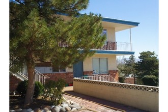 Stardust Apartments in Reno, NV - Building Photo - Building Photo