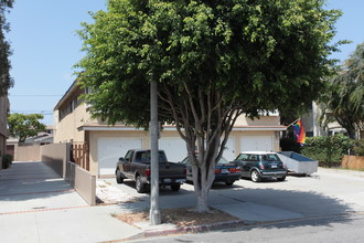 2325 E 2nd St in Long Beach, CA - Building Photo - Building Photo