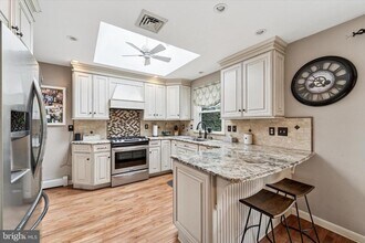 436 Edgewood Dr in Ambler, PA - Building Photo - Building Photo