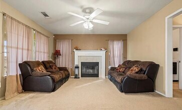 2001 Schorn Dr in Killeen, TX - Building Photo - Building Photo