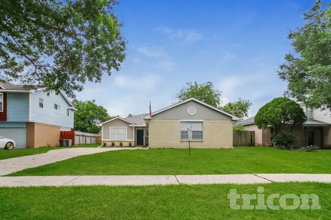 property at 18603 Bridoon Dr