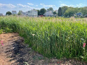 20 Gill St, Unit Unit B 1st Floor in Hampton, NH - Building Photo - Building Photo