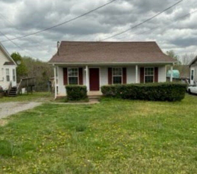 property at 2420 N Ford St