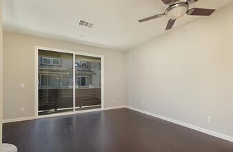 16910 Bixby St in San Diego, CA - Building Photo - Building Photo