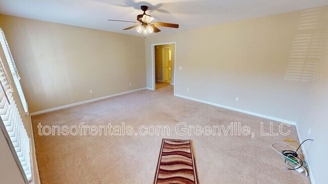 863 McAbee Rd in Spartanburg, SC - Building Photo - Building Photo