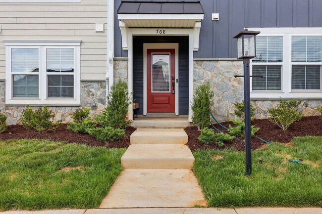 768 Park Ridge Dr in Crozet, VA - Building Photo - Building Photo