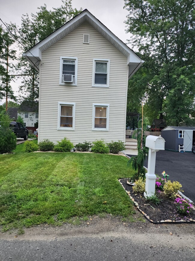 property at 30 Taylor Pl
