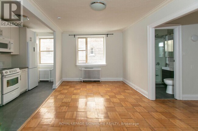 394 Avenue Rd in Toronto, ON - Building Photo - Building Photo