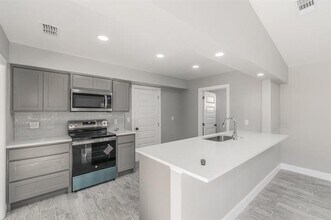 722 S Walker St in Mesquite, TX - Building Photo - Building Photo