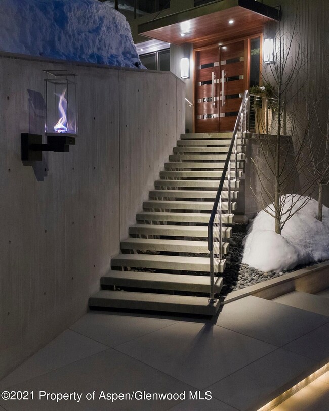 546 Edgewood Ln in Snowmass Village, CO - Building Photo - Building Photo