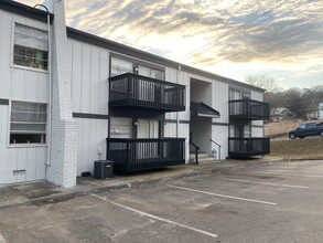 East Ridge Flats in Chattanooga, TN - Building Photo - Building Photo