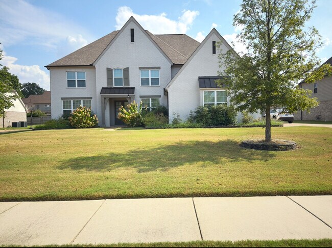 property at 455 Tender Oaks Ln N