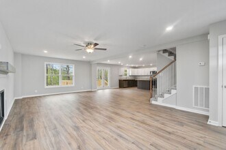 1162 Old Charlotte Trace in Clarksville, TN - Building Photo - Building Photo