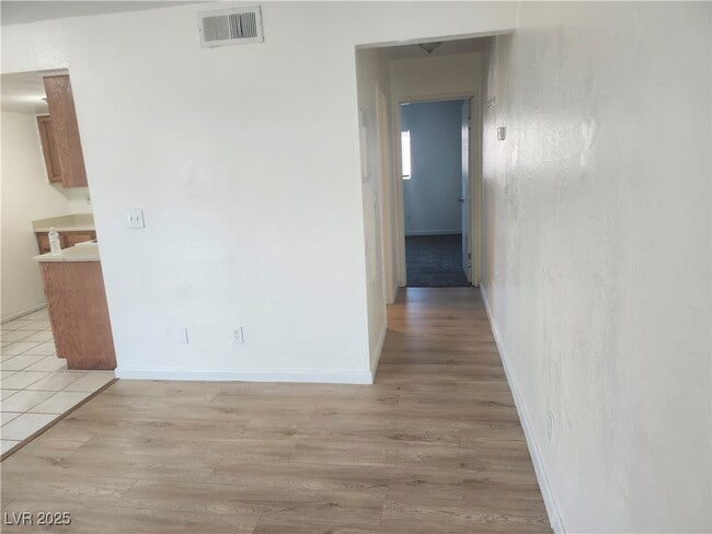 4706 Cessna Ave in Las Vegas, NV - Building Photo - Building Photo
