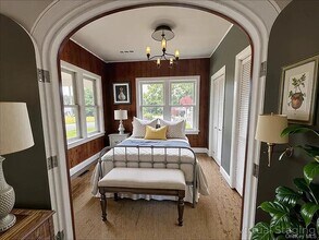 310 Fishel Ave in Riverhead, NY - Building Photo - Building Photo