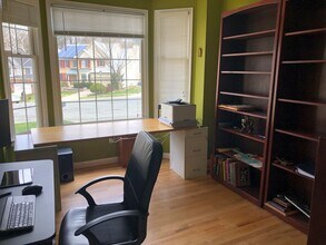 3100 Drumm Ct in Kensington, MD - Building Photo - Building Photo