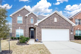 2507 Pines Pointe Dr in Katy, TX - Foto de edificio - Building Photo