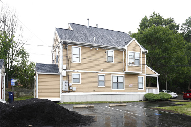 Brown Kaplan Town Homes in Dorchester, MA - Building Photo - Building Photo