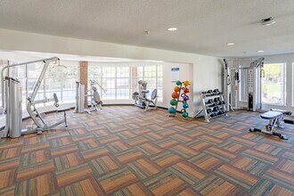 Meridian Pointe Apartment Homes in Burnsville, MN - Building Photo - Interior Photo