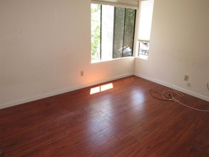 13256 Creek Park Ln in Poway, CA - Building Photo - Building Photo
